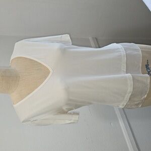 Eileen Fisher Cream Short‎ Sleeve V-Neck Top